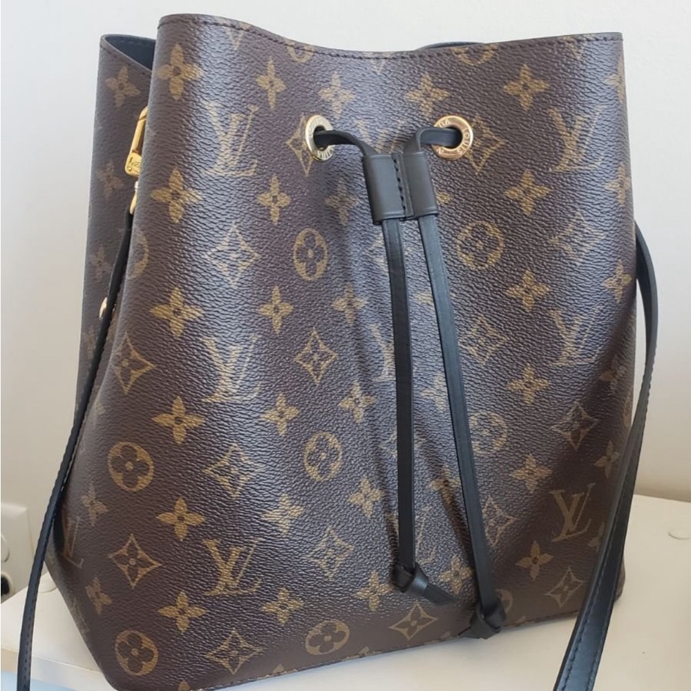 Louis Vuitton Neo Noe MM